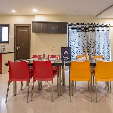 Oyo 10373 Apartment The Icon Homes Hyderabad Luaran gambar