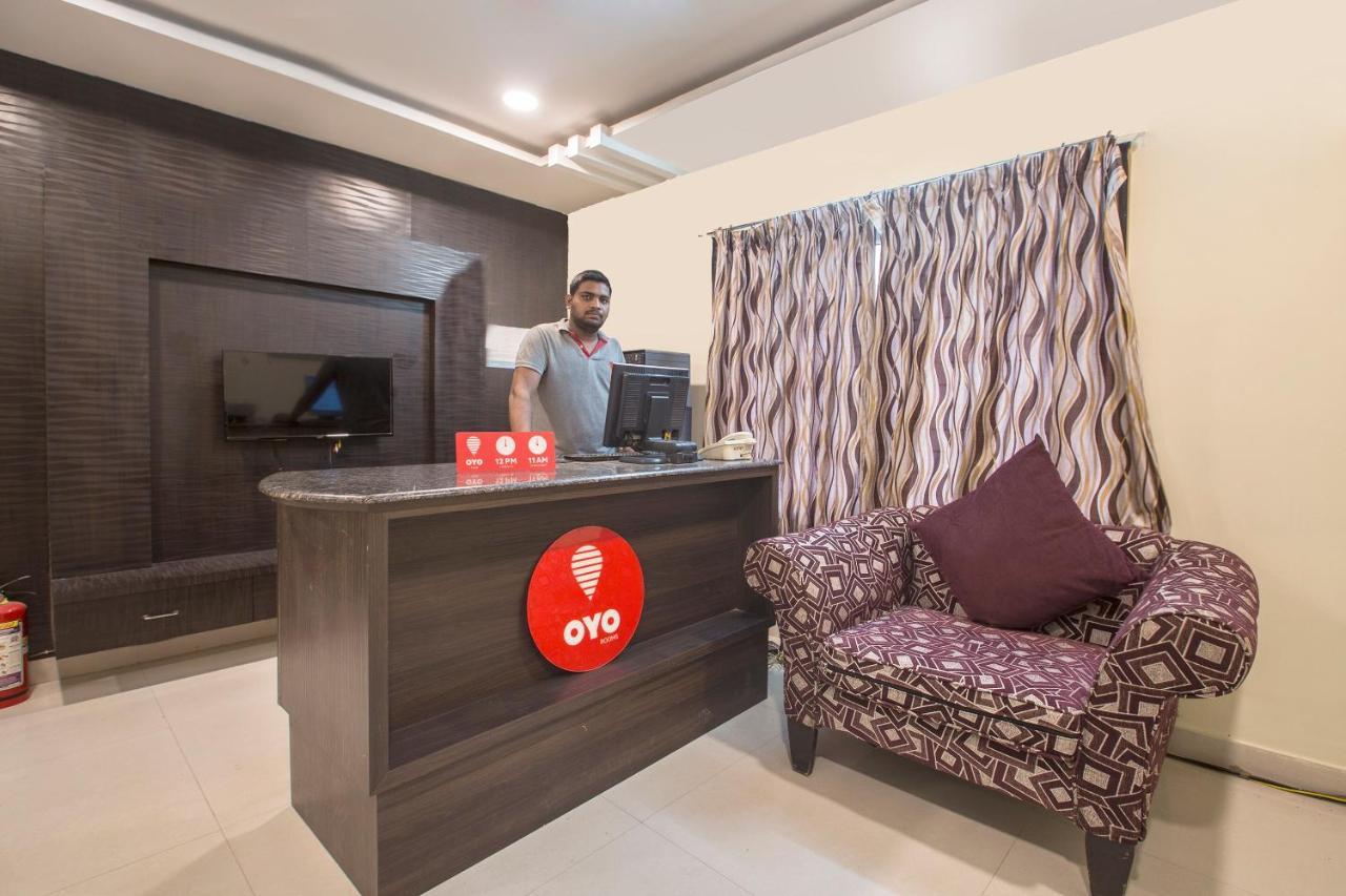 Oyo 10373 Apartment The Icon Homes Hyderabad Luaran gambar
