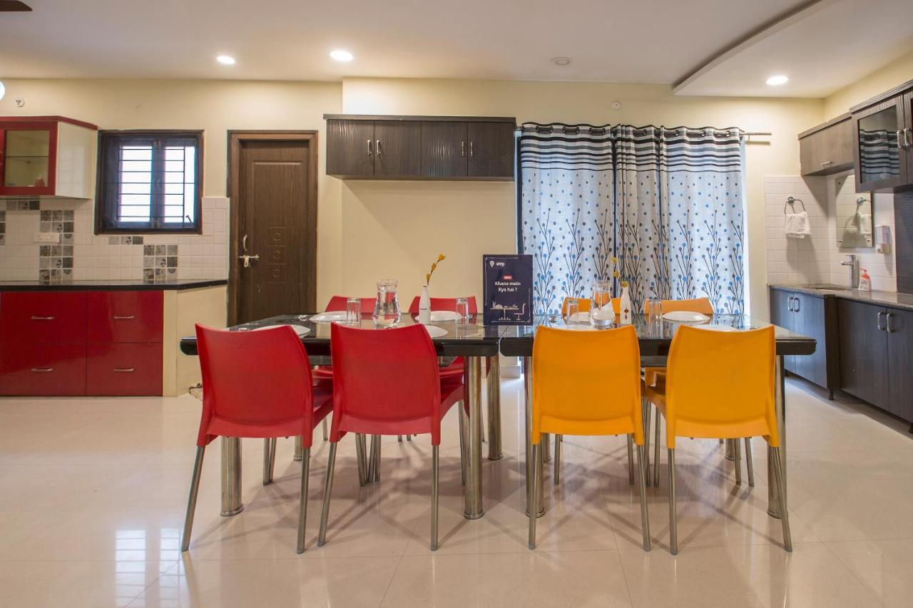 Oyo 10373 Apartment The Icon Homes Hyderabad Luaran gambar