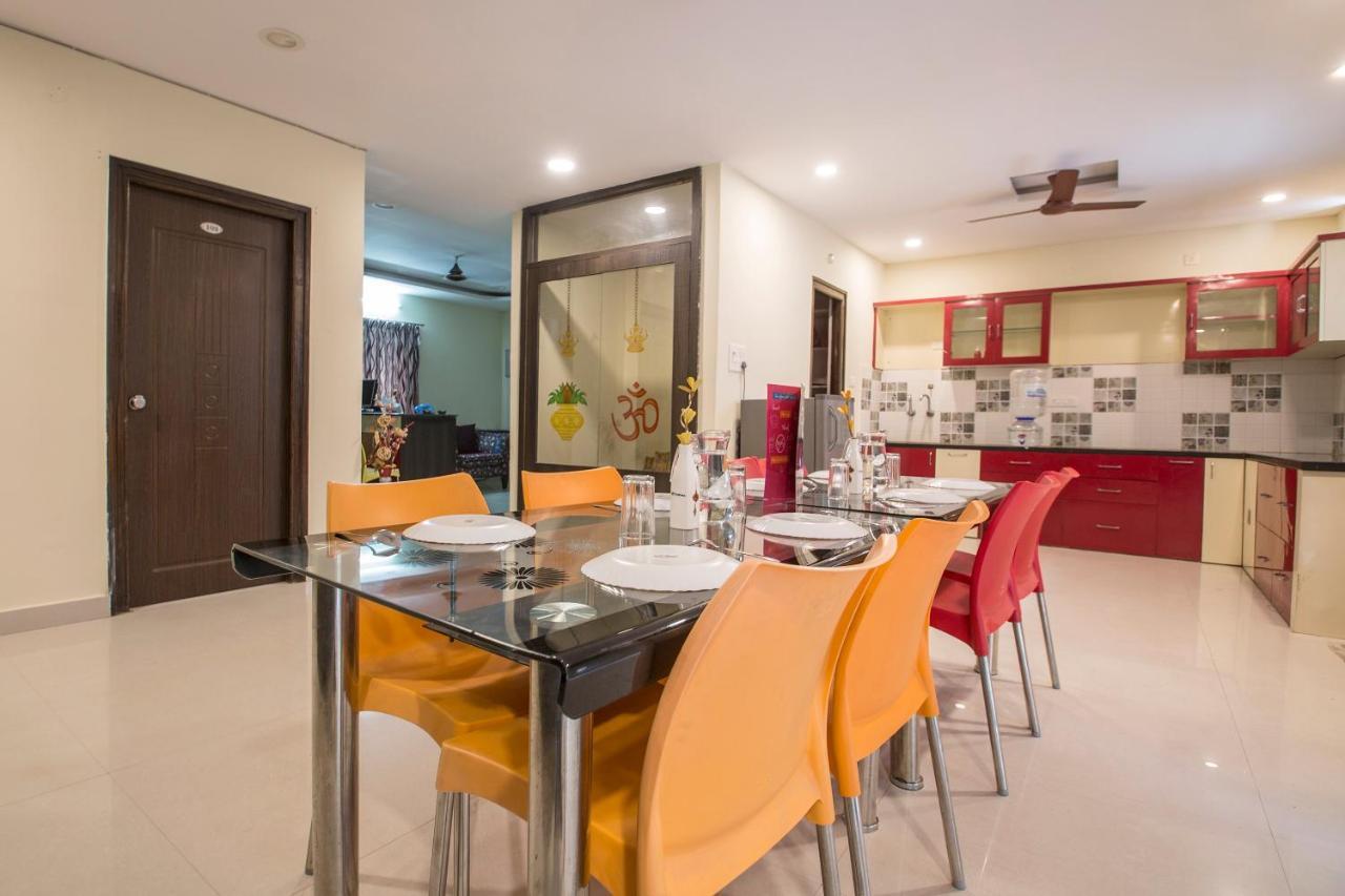 Oyo 10373 Apartment The Icon Homes Hyderabad Luaran gambar